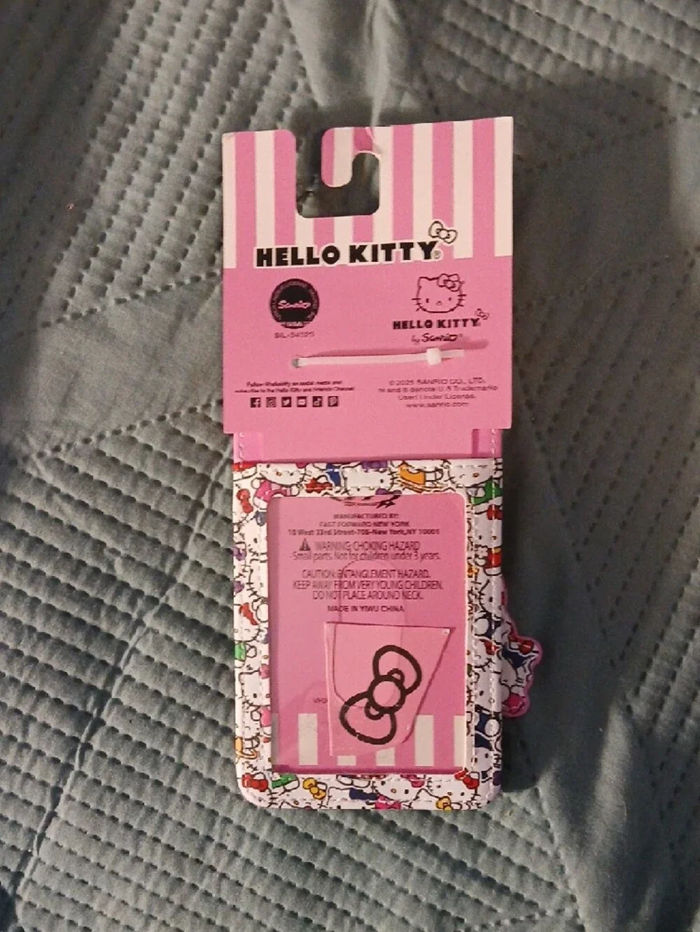 Hello Kitty Colorful Card And Identification Holder With Large Hello Kitty Snap